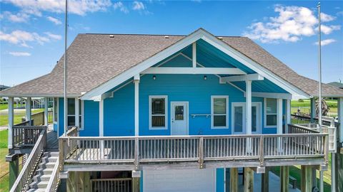 A home in Crystal Beach