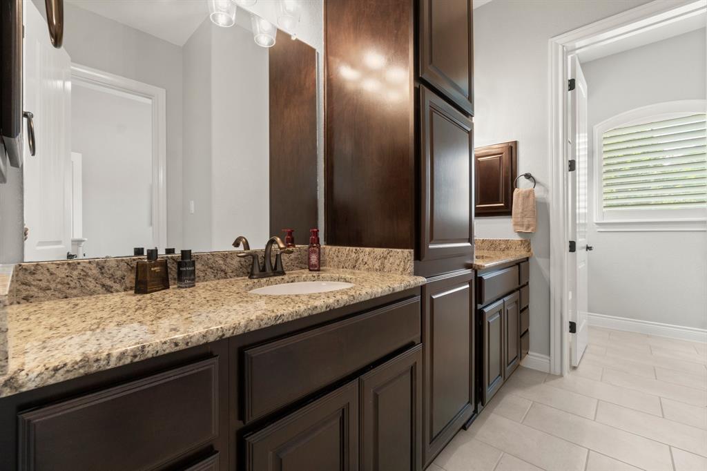 112 Angie Lane, Montgomery, Texas image 33
