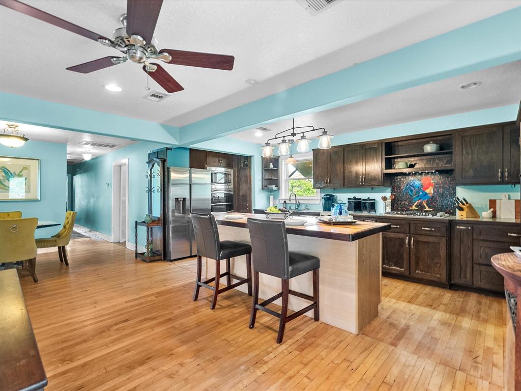 939 17th Street, San Leon, Texas image 12