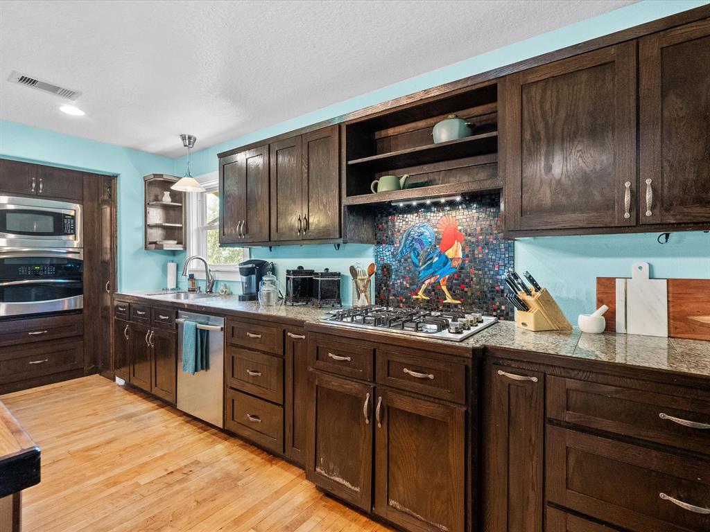 939 17th Street, San Leon, Texas image 17