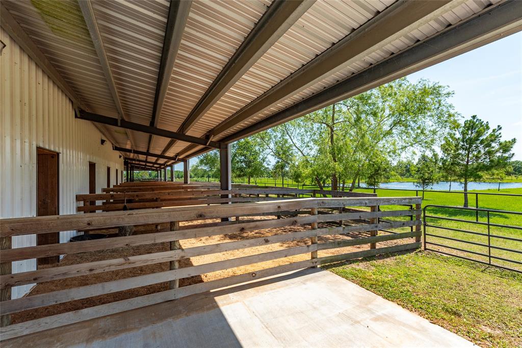 2112 Washington Avenue, Alvin, Texas image 33