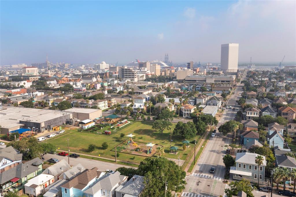 1621 Ursuline Street, Galveston, Texas image 19