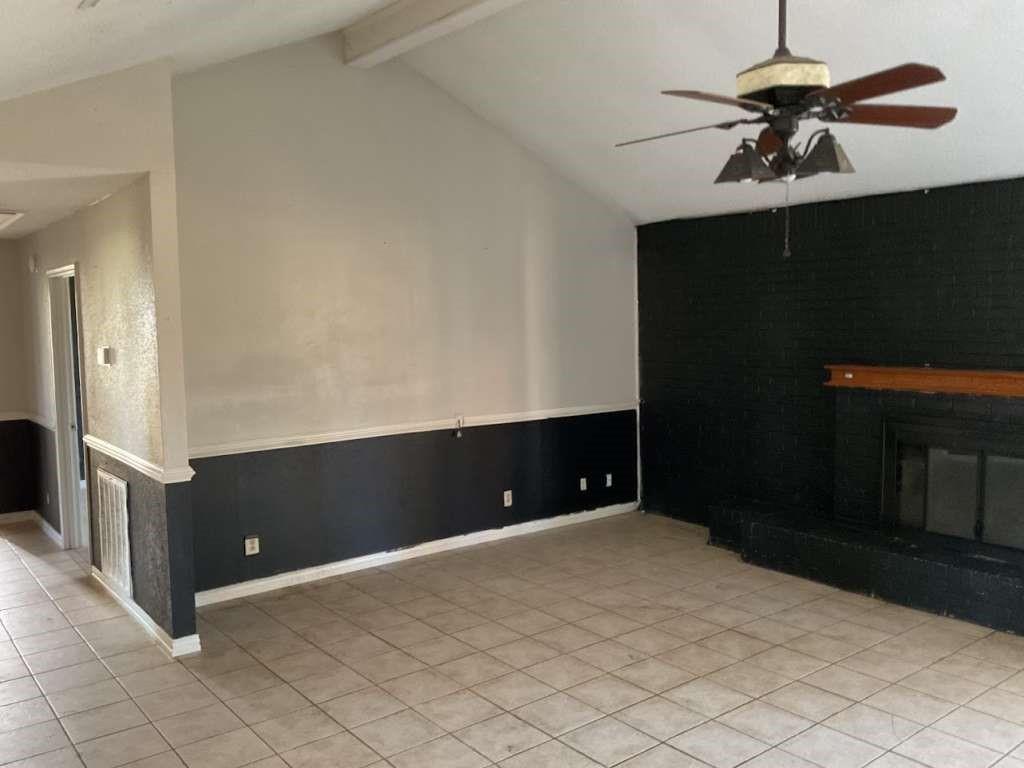 405 Oyster Creek Court, Richwood, Texas image 5