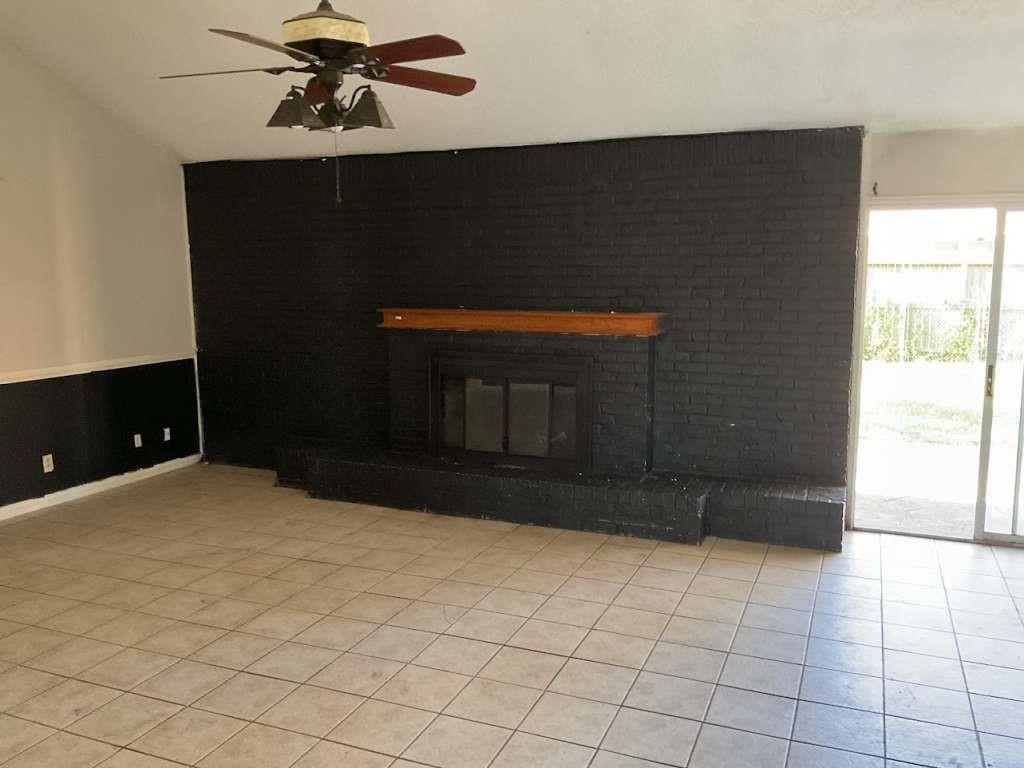 405 Oyster Creek Court, Richwood, Texas image 3
