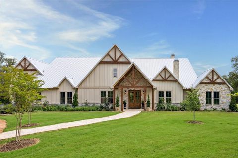 2130 Hartfield Road Round Top TX 78954