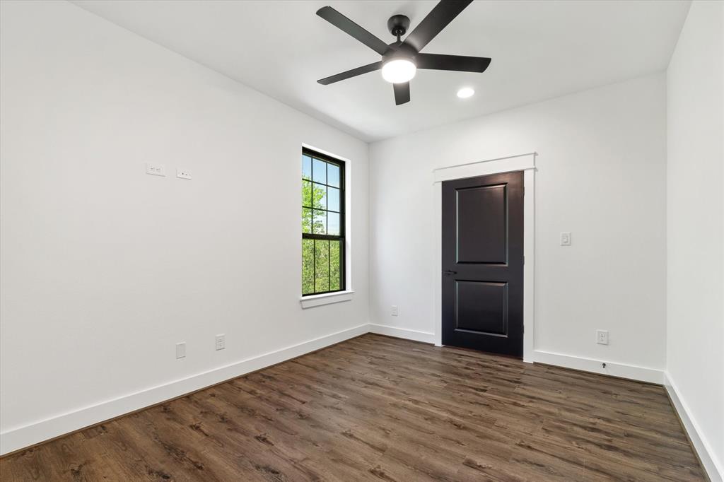 811 Easy Street, La Porte, Texas image 18