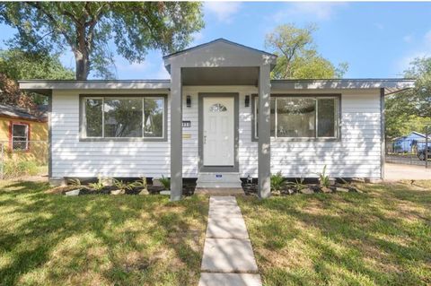 Single Family Residence in Houston TX 1853 Pasadena Street.jpg