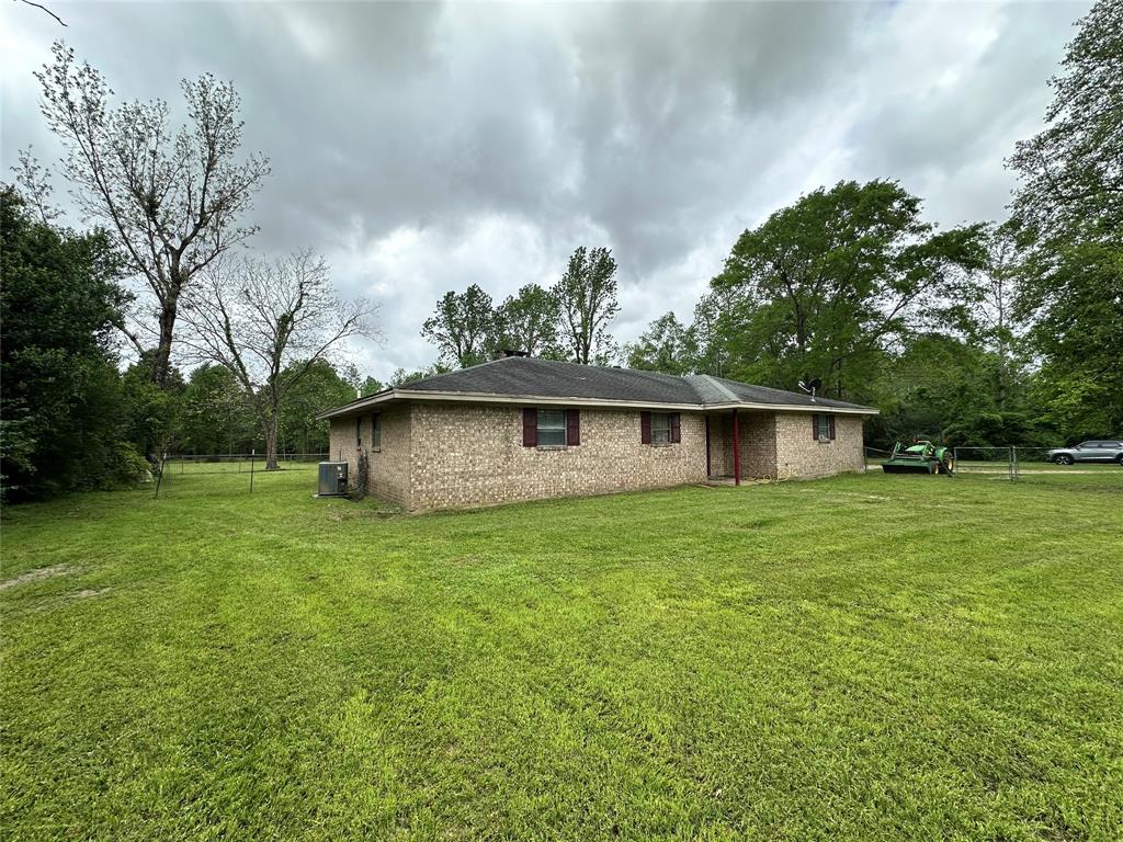 9618 Meadowbriar Lane, Houston, Texas image 1