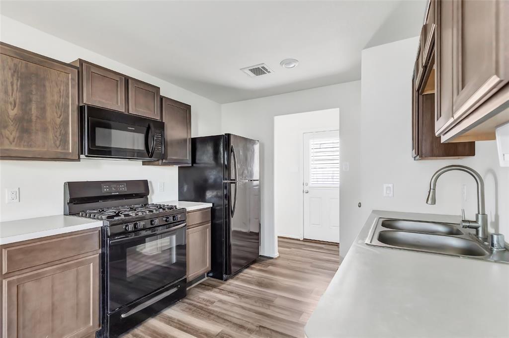 5858 Rosehill Forest Lane, Porter, Texas image 12