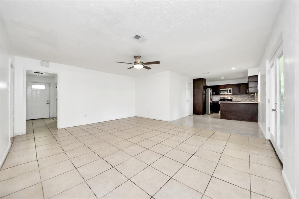 310 Harold Lane, Baytown, Texas image 13