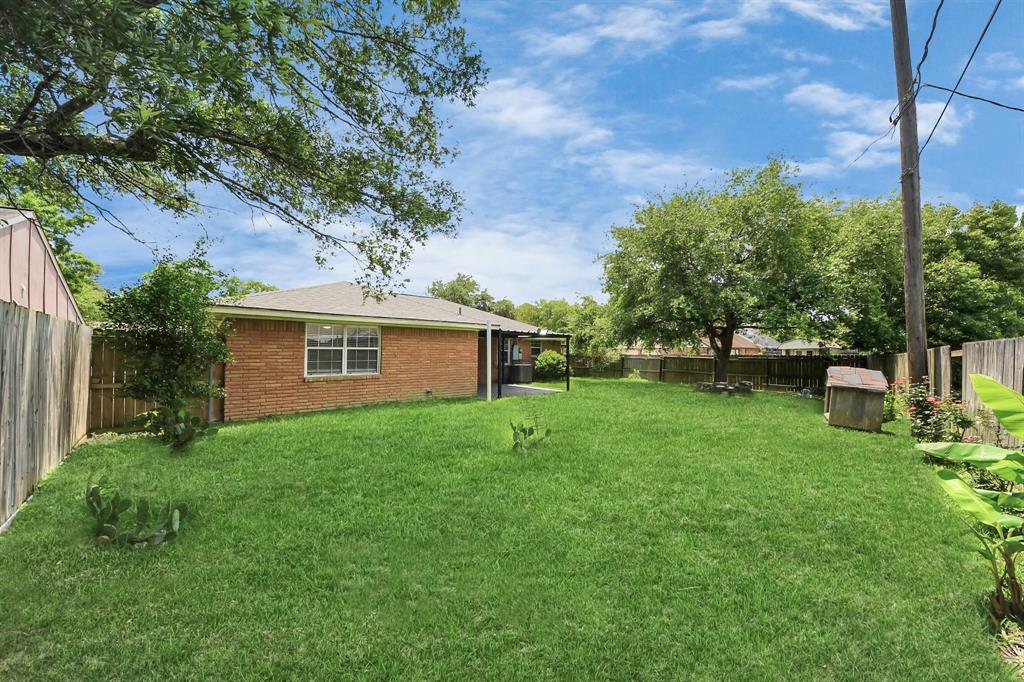 310 Harold Lane, Baytown, Texas image 32