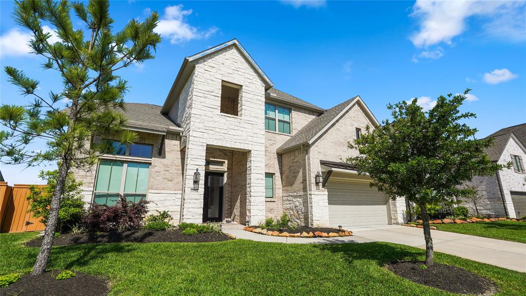 15754 Deeside Spring Drive, Humble, Texas image 3