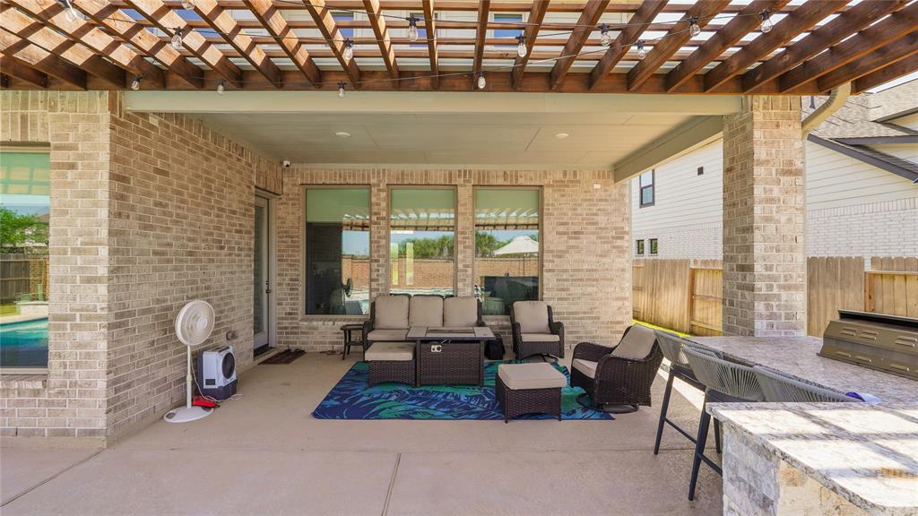 15754 Deeside Spring Drive, Humble, Texas image 6