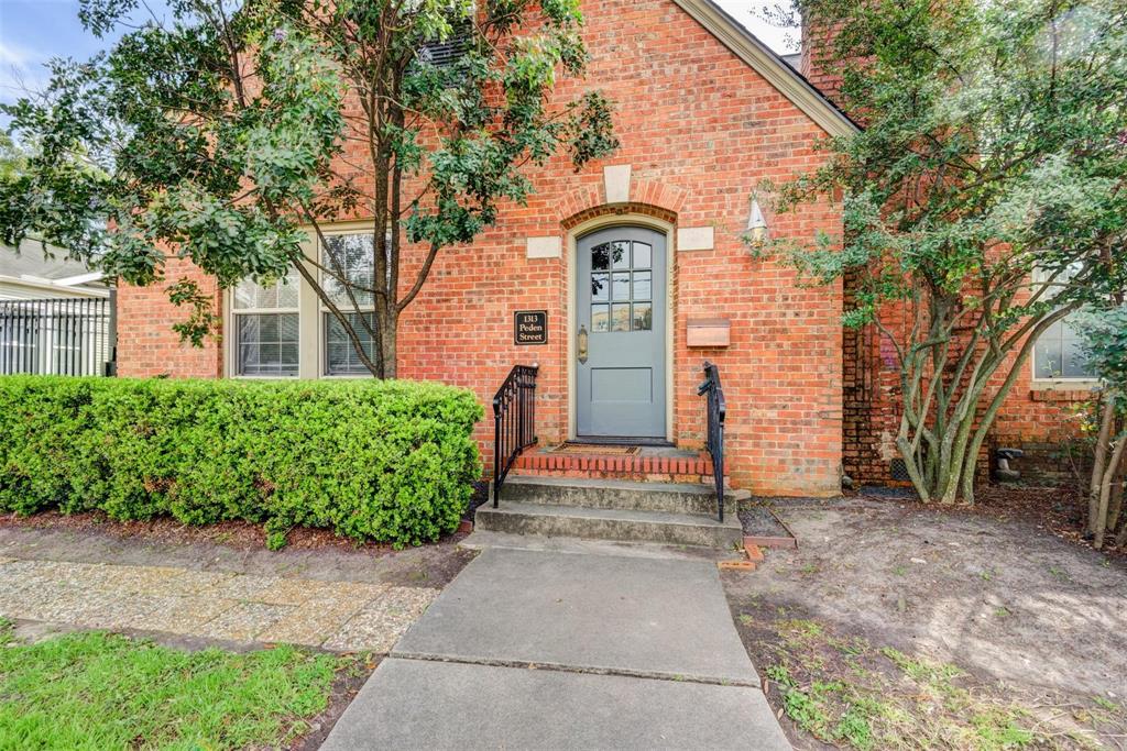 1313 Peden Street 4