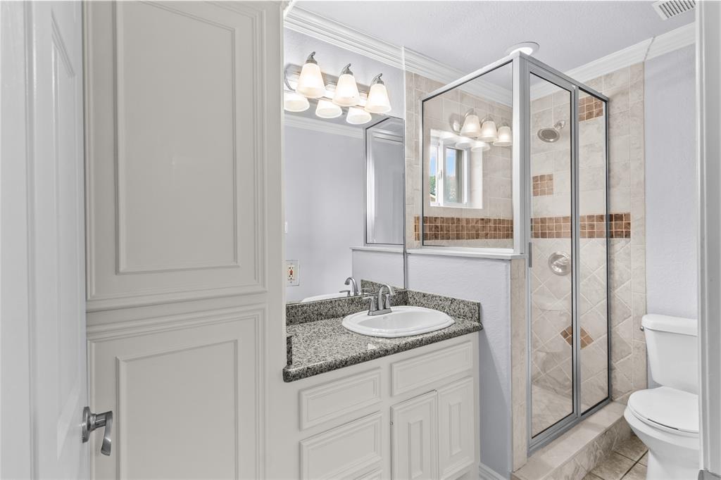 2209 Hialeah Drive, Seabrook, Texas image 15