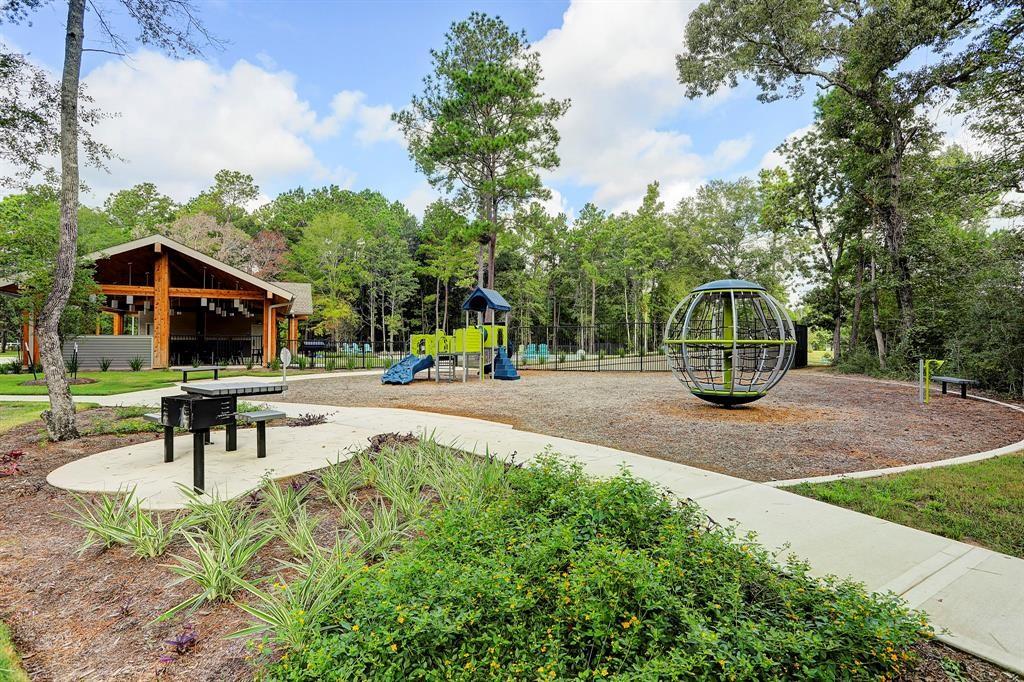 17650 Julianne Drive, Waller, Texas image 3