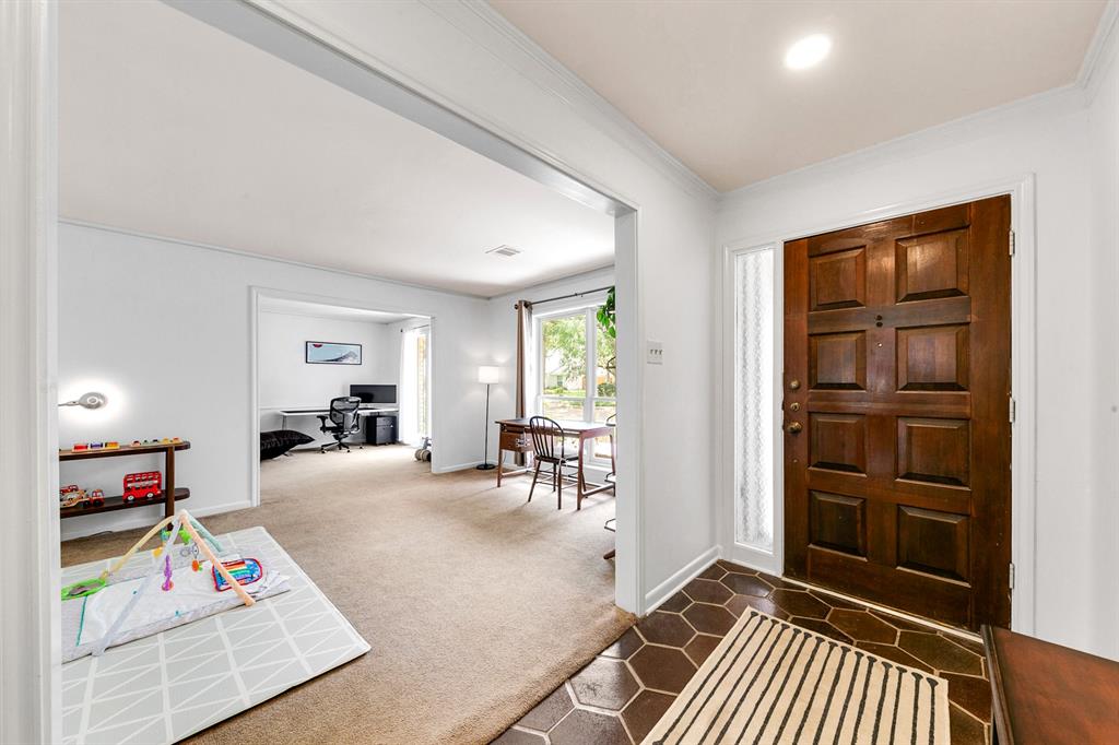 10803 Chevy Chase Drive