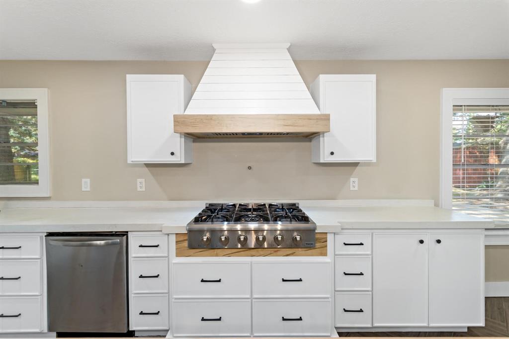 735 Belvedere Drive, Beaumont, Texas image 7