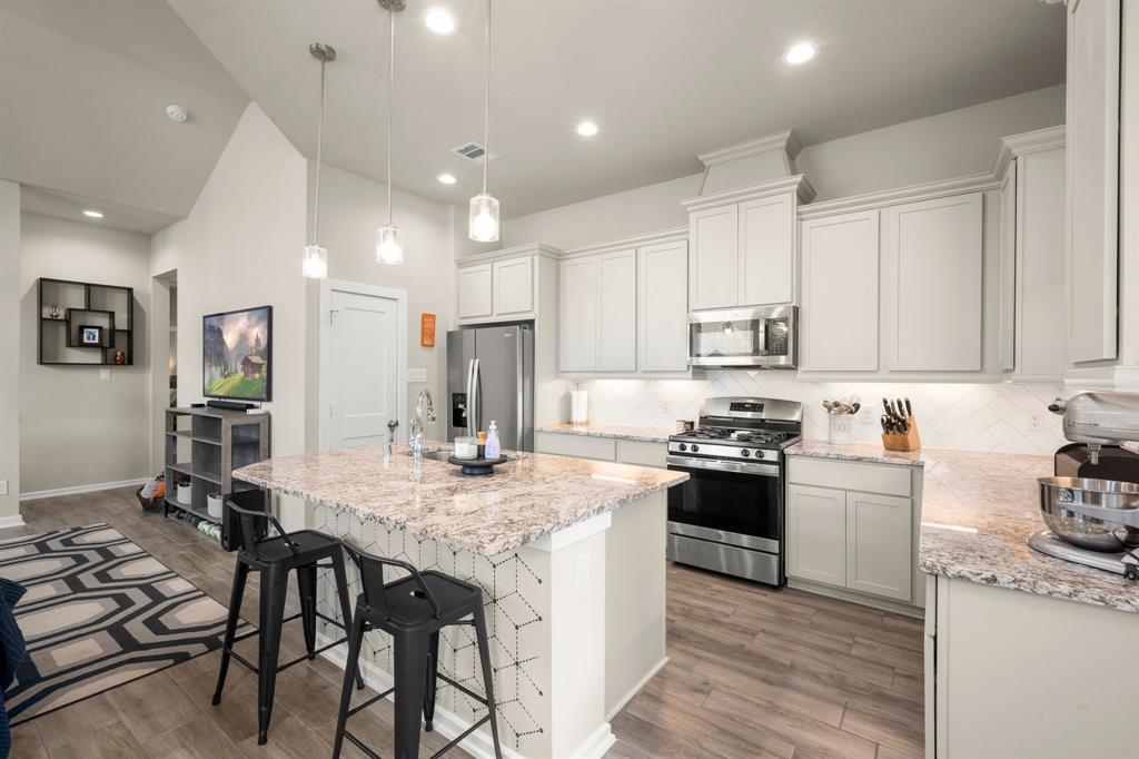 255 S Spotted Fern Drive, Montgomery, Texas image 11