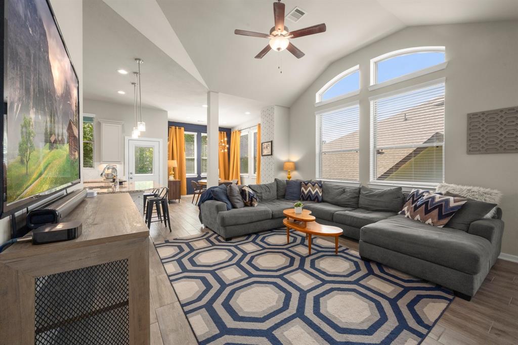 255 S Spotted Fern Drive, Montgomery, Texas image 7