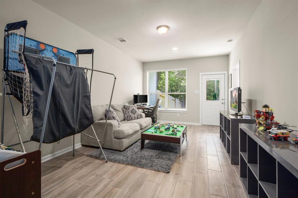 255 S Spotted Fern Drive, Montgomery, Texas image 24