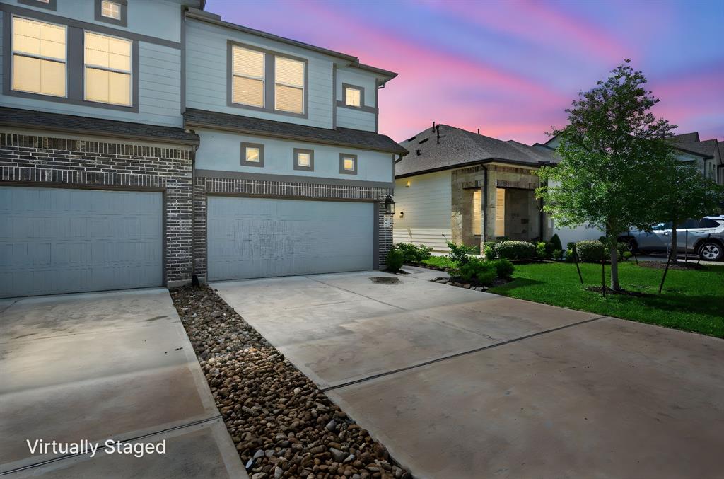 255 S Spotted Fern Drive, Montgomery, Texas image 4