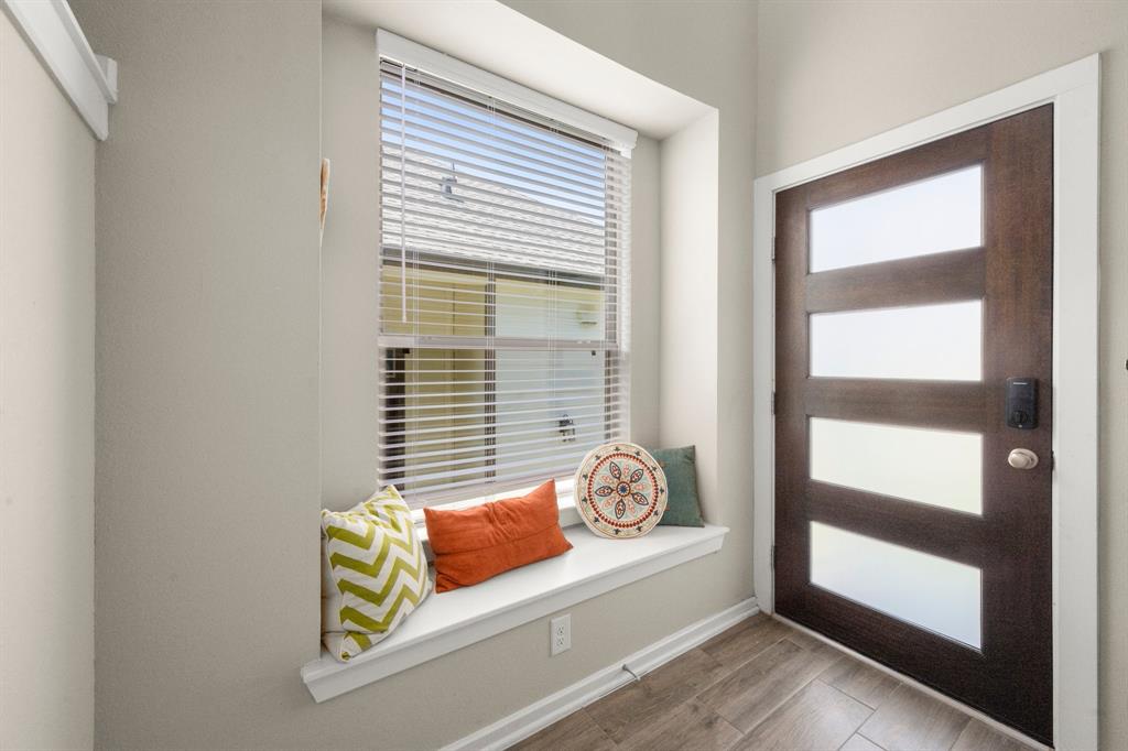 255 S Spotted Fern Drive, Montgomery, Texas image 6