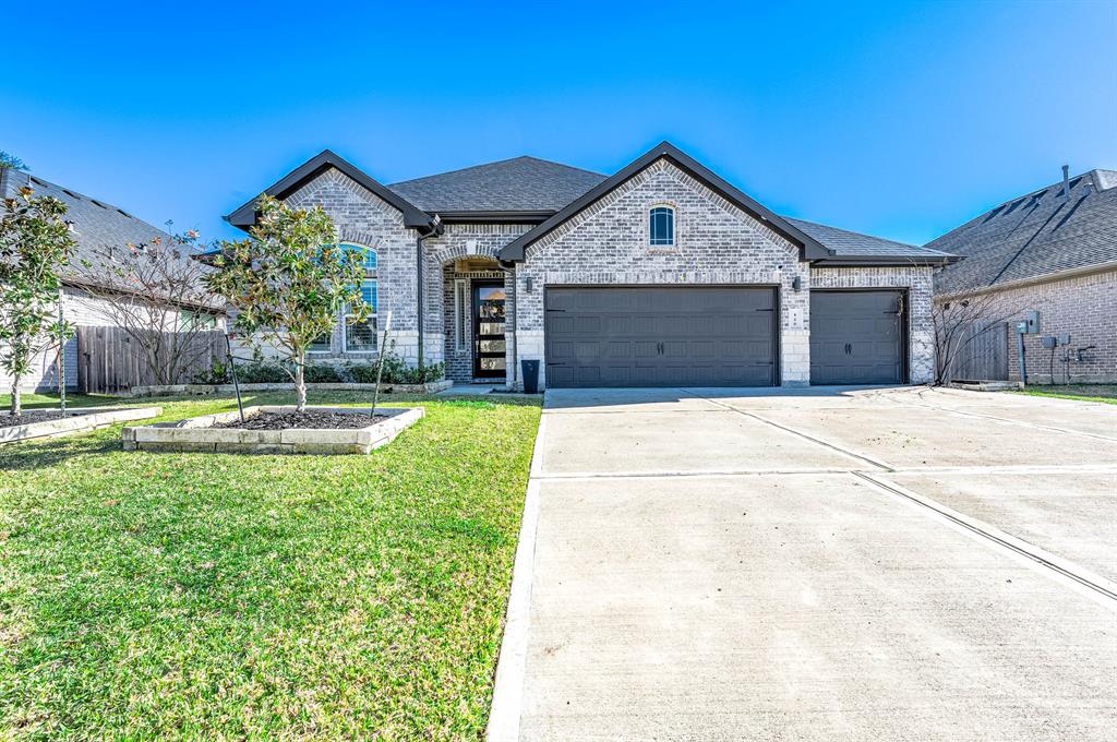 125 Dorado Drive, Friendswood, Texas image 1