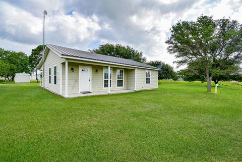 Photo of 880 Swallow Drive, Palacios, TX 77465 (MLS # 11015033)