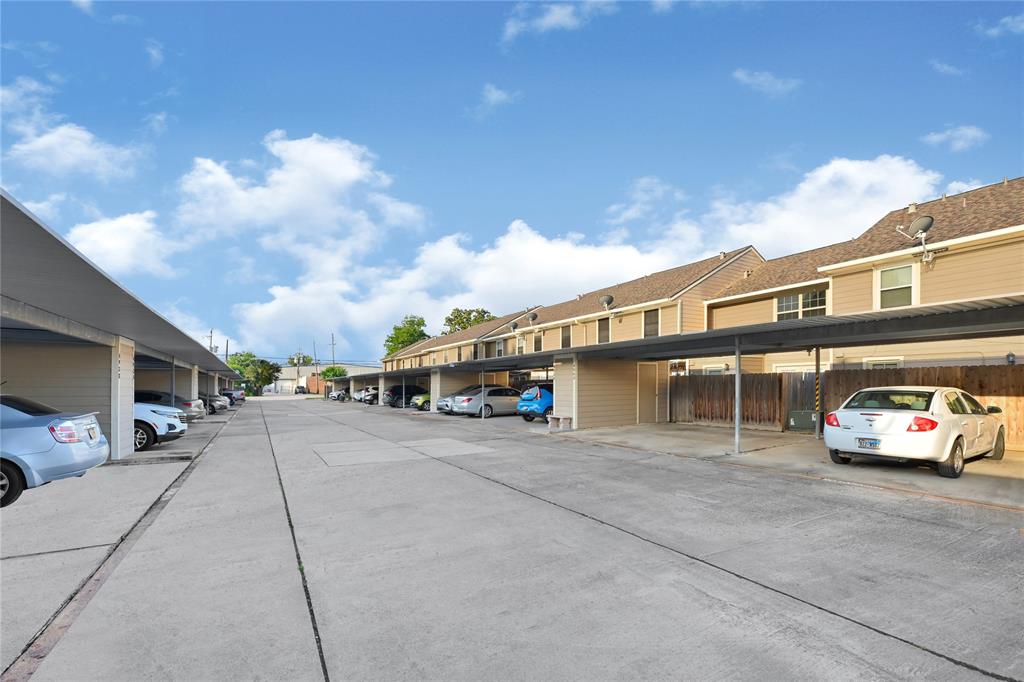 4960 Milwee Street, Houston, Texas image 20