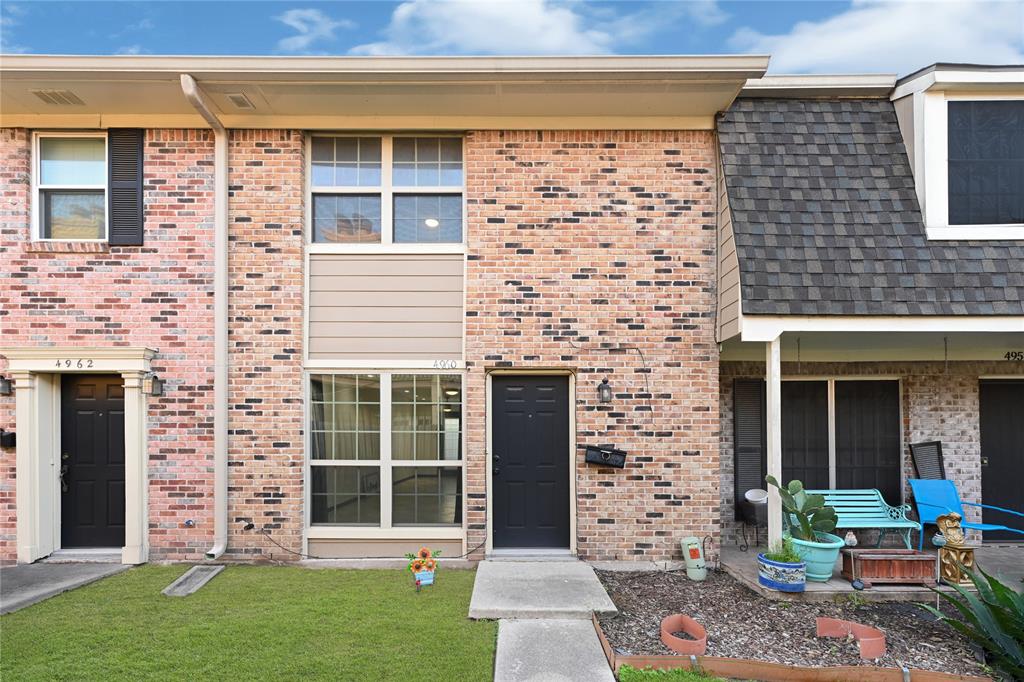 4960 Milwee Street, Houston, Texas image 2