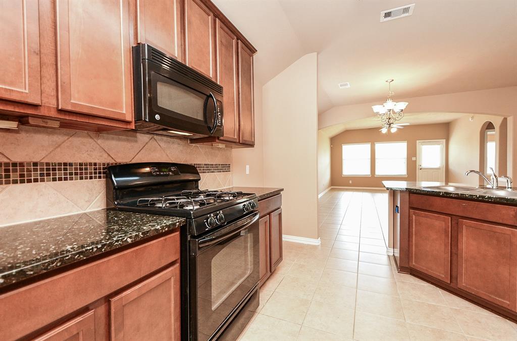26923 Glacier Creek Drive, Katy, Texas image 18
