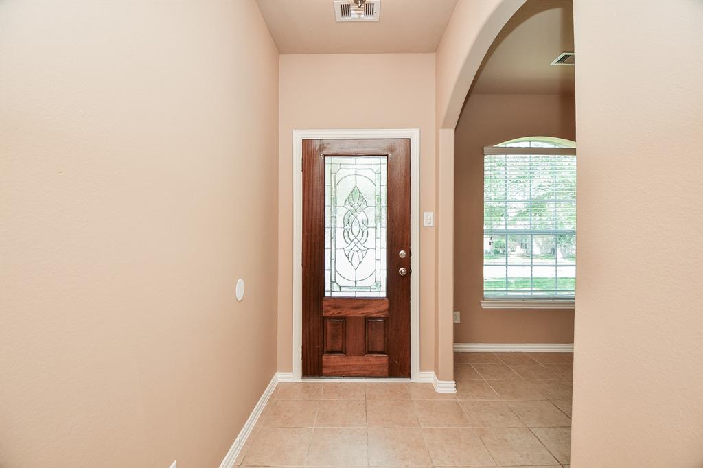26923 Glacier Creek Drive, Katy, Texas image 5