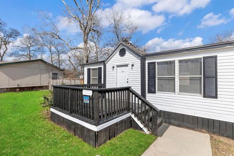 A home in Conroe