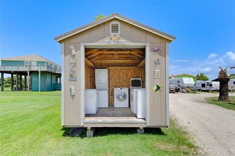 A home in Crystal Beach