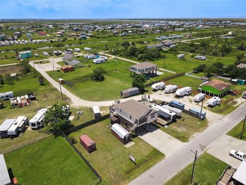 A home in Crystal Beach