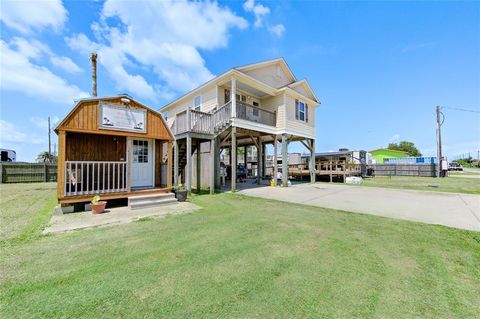 A home in Crystal Beach