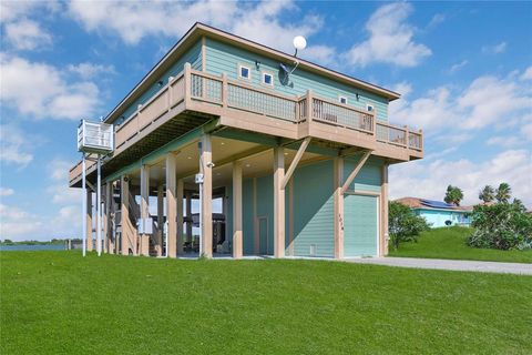 A home in Crystal Beach