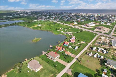 A home in Crystal Beach