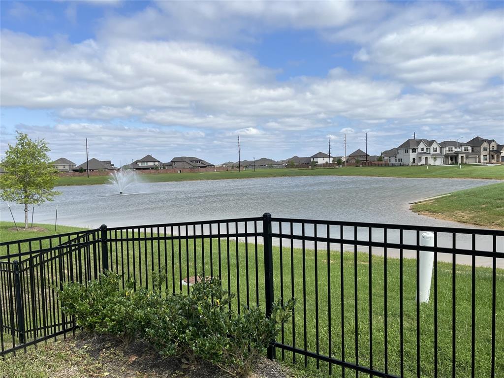 2944 Cordova Hill Drive, Katy, Texas image 2