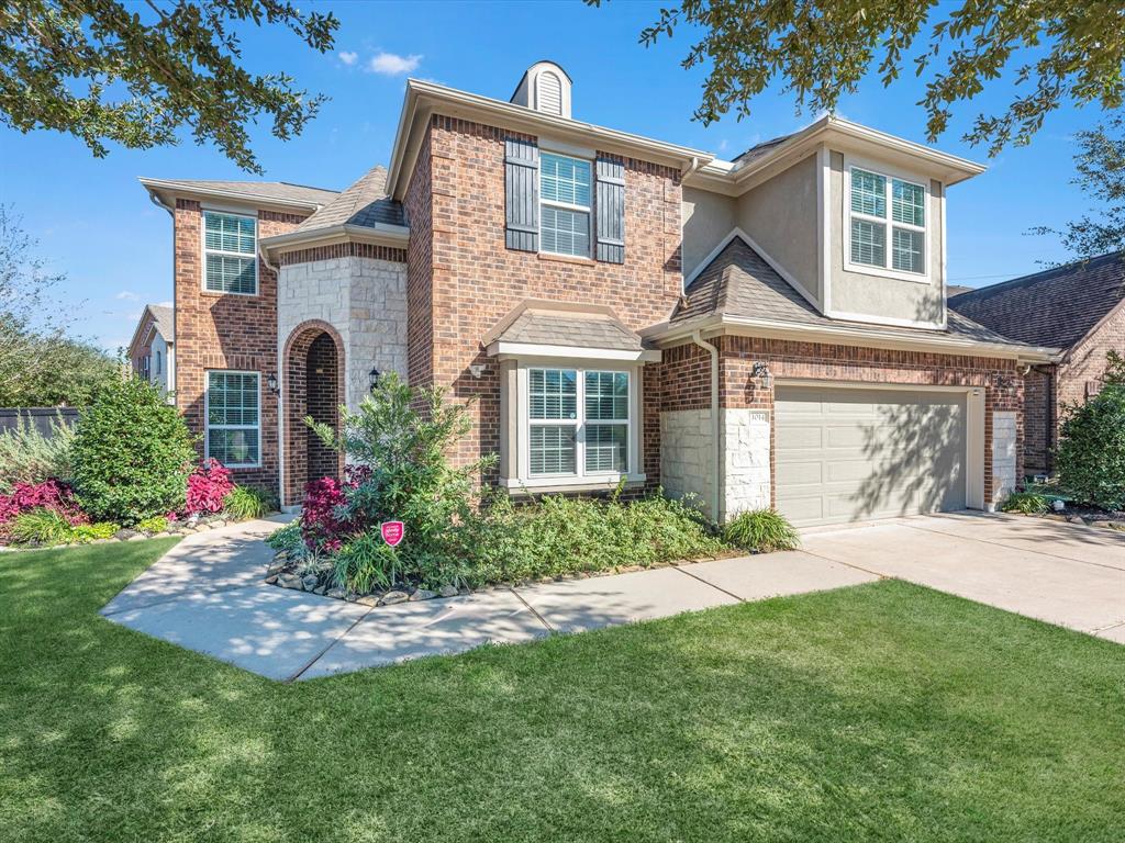 1014 Pretty Point Court
