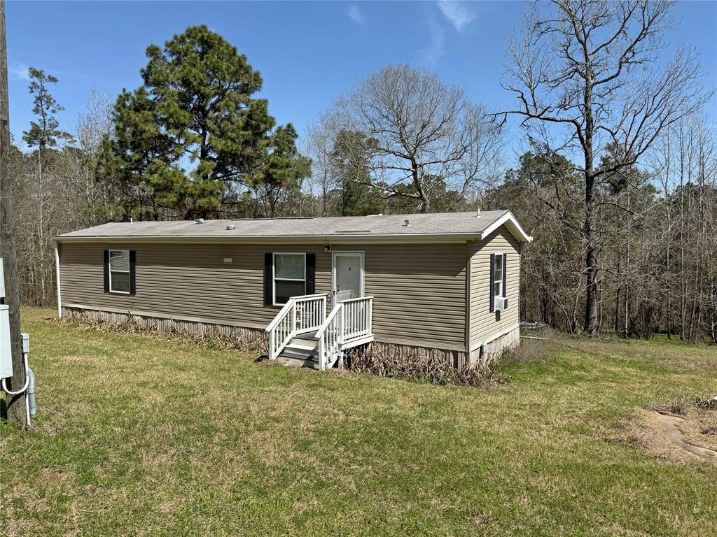 600 Saddle Surrey Road, Coldspring, Texas image 3