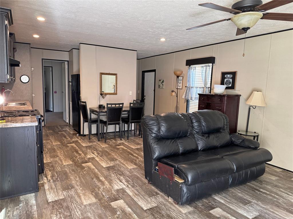 600 Saddle Surrey Road, Coldspring, Texas image 6