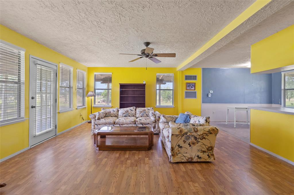 25 Willey Road, Bedias, Texas image 4