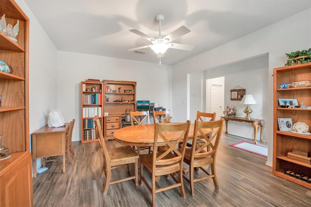 2114 Lost Timbers Drive, Conroe, Texas image 19
