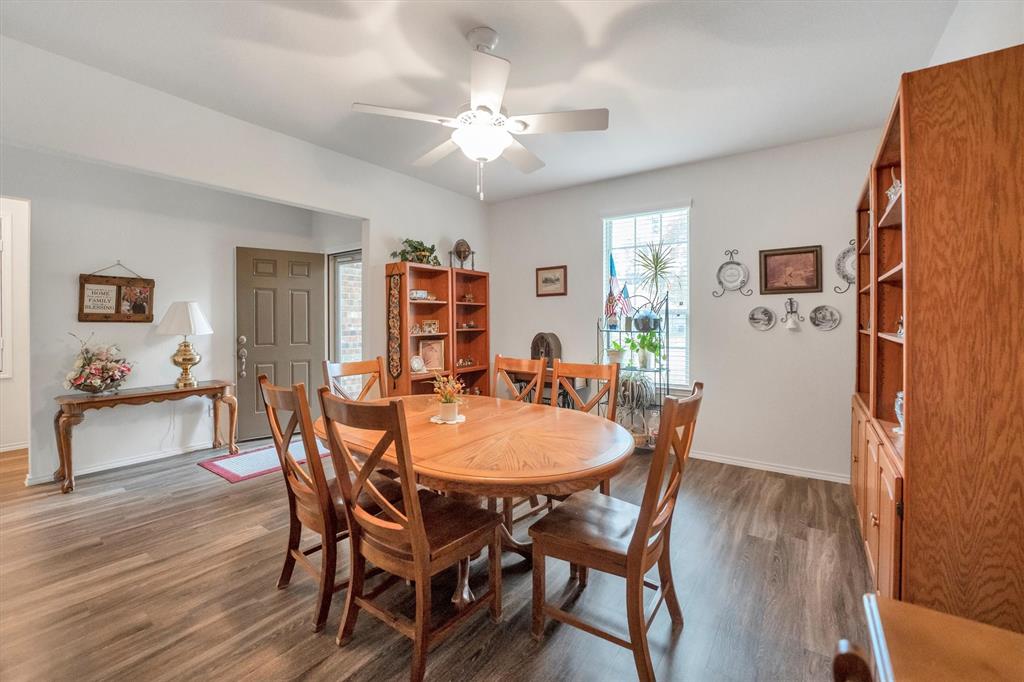 2114 Lost Timbers Drive, Conroe, Texas image 17