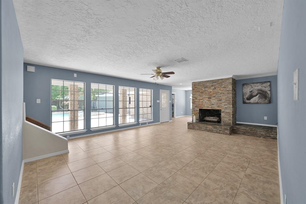 562 Brandon Road, Conroe, Texas image 14