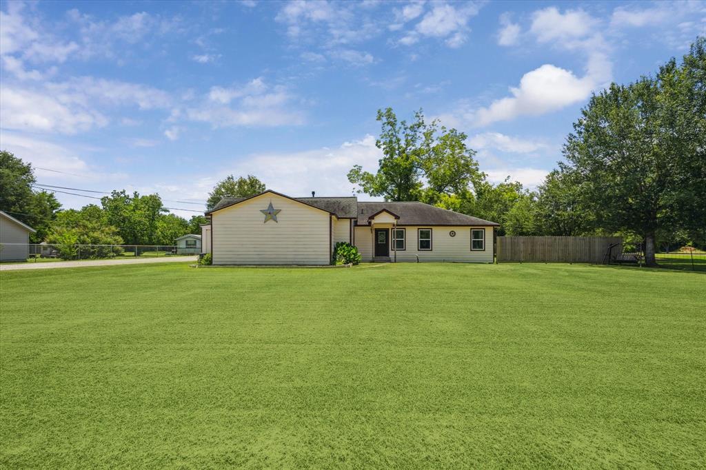 1003 E Wallisville Road