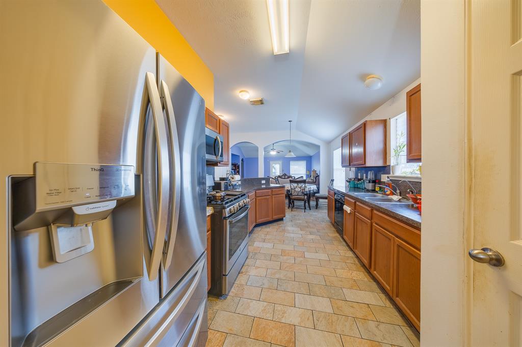 2707 Trementina Drive, Houston, Texas image 10