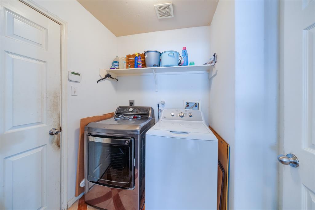 2707 Trementina Drive, Houston, Texas image 14